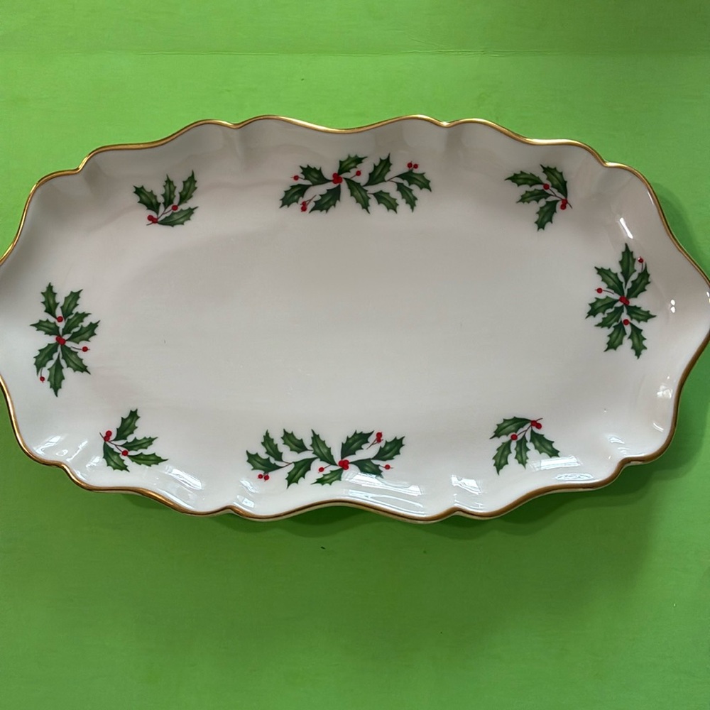 Lenox HolidayHolly - TREAT PLATE TRIO - Picture 3 of 12
